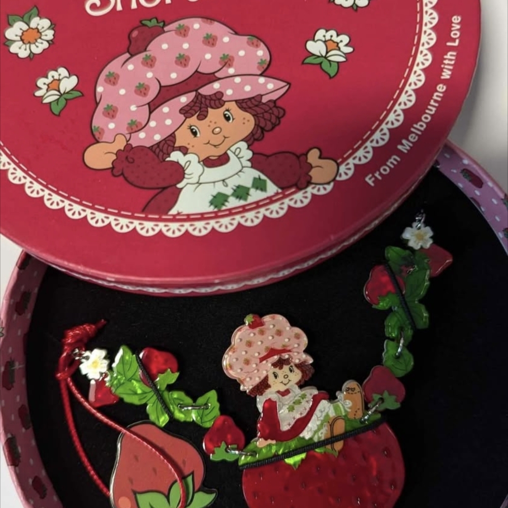 Strawberry Shortcake Cute Pink, Red & Green Berry Statement Necklace - Picture 5 of 5